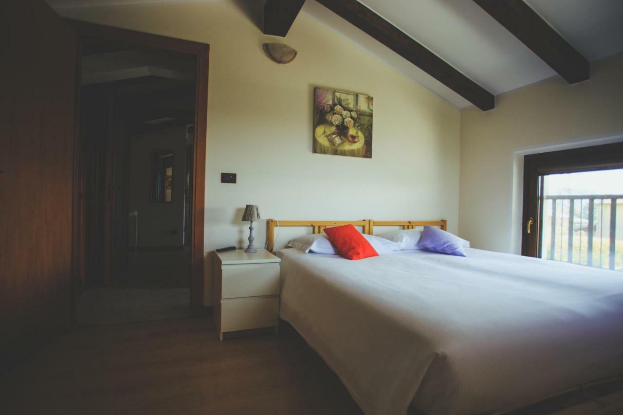 Agriturismo Contessi San Daniele del Friuli Eksteriør billede